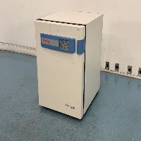 Thermo Forma Steri-Cycle i160 CO2 Incubator image 0